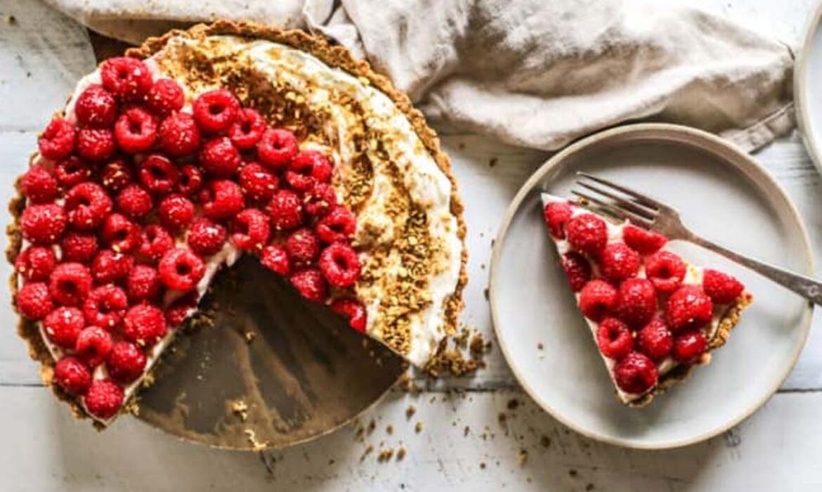 Dairiday recipe Pistachio Raspberry Tart